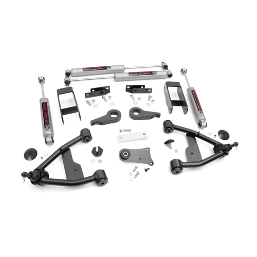 Rough Country 2.5in Lift Kit - Front And Rear - Chevrolet/GMC 1983-2005